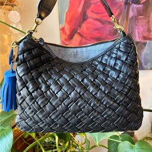 Clare V Black Puffy Woven Leather Flat Clutch w/ Tabs - EUC